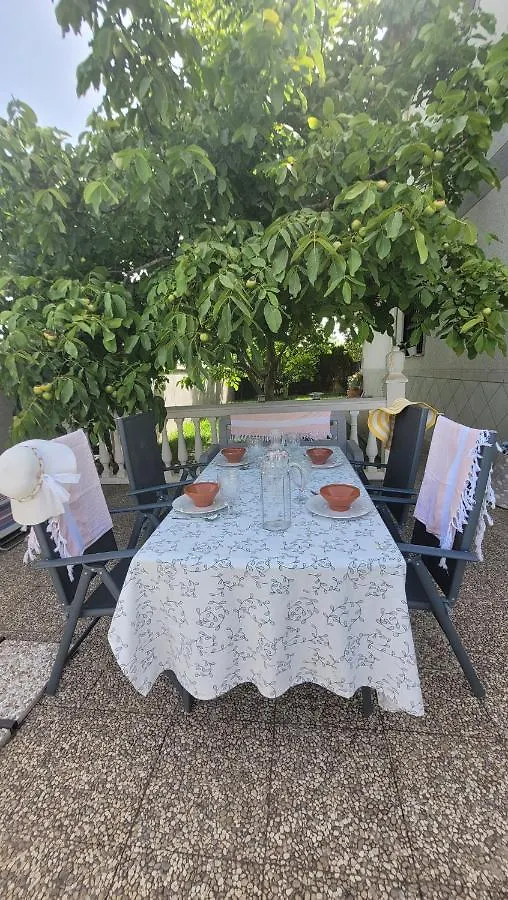 Casita De Invitados En Otura